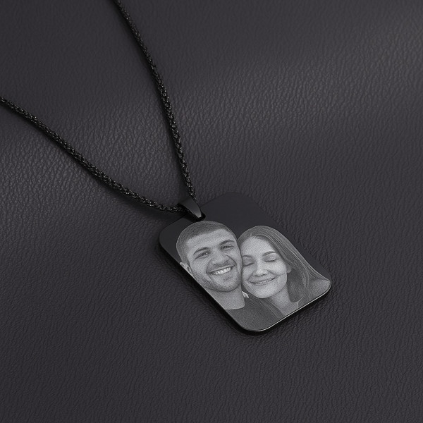 Collier pendentif personnalisé en métal noir – Gravure photo offerte