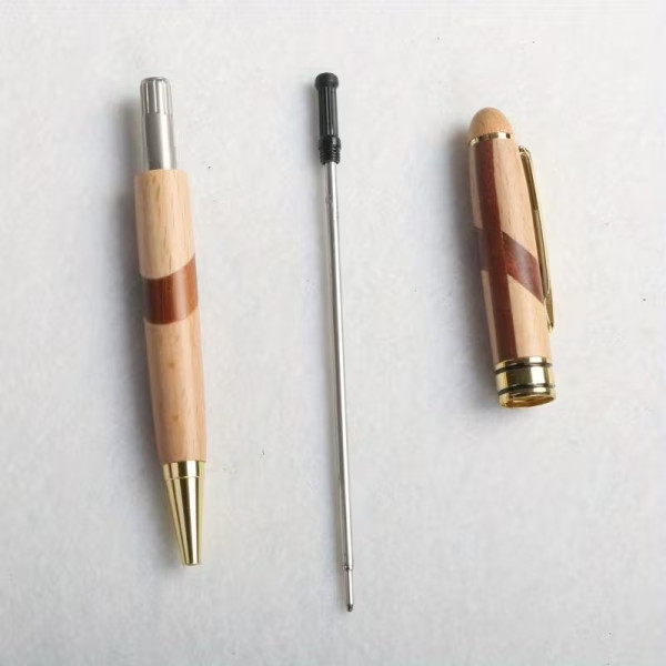 Stylo de bureau en bois personnalisable avec coffret support gravé