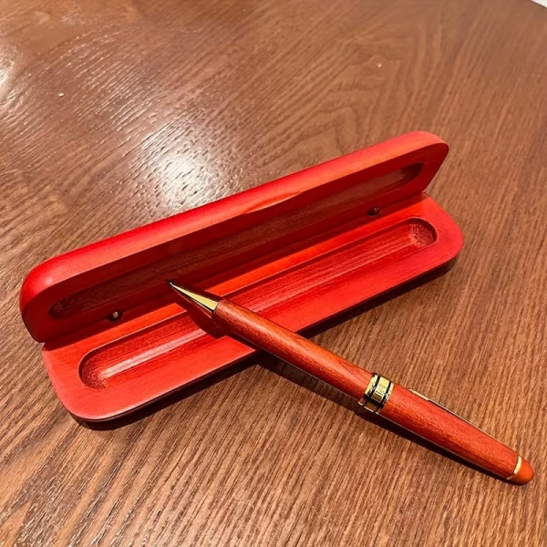 Stylo à bille bois de rose personnalisable avec coffret gravé