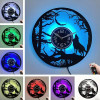 Horloge murale LED loup et lune en vinyle | Forêt nocturne