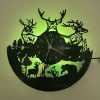 Horloge murale LED cerf et forêt en vinyle 30 cm | 7 couleurs